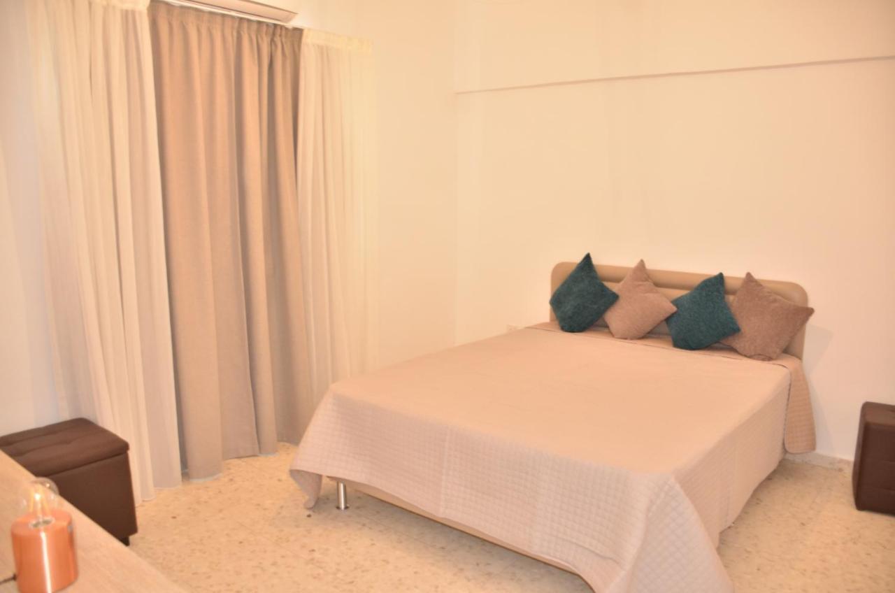 Almyria Apartments - By Imh Travel & Tours Paphos Exteriér fotografie
